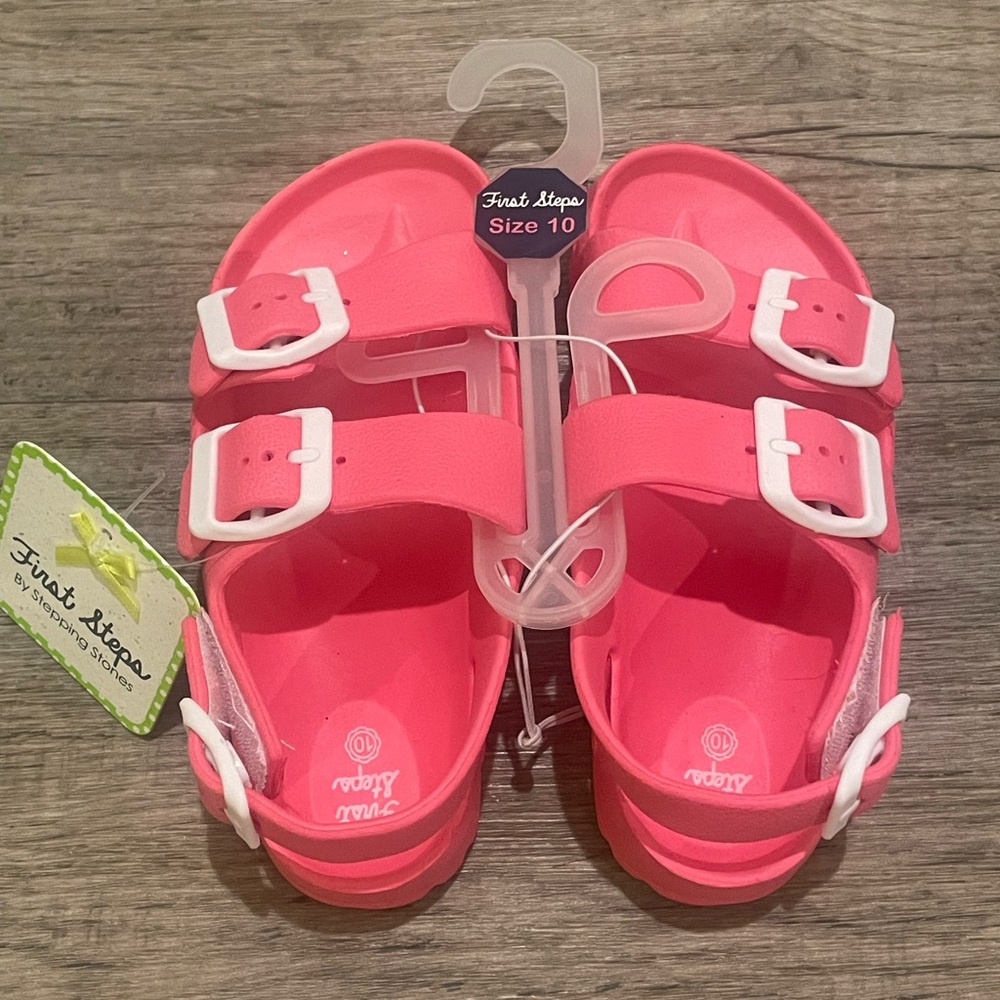NWT Buckle Sandals
